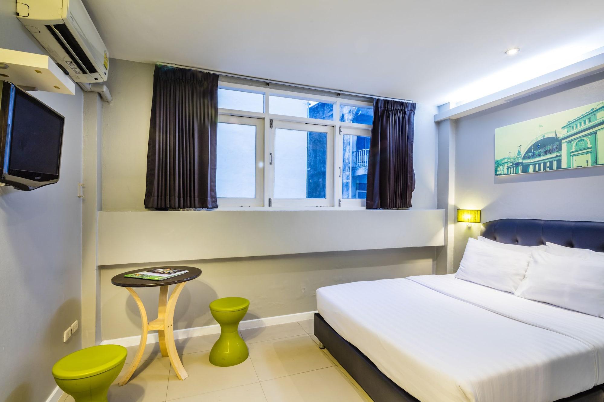 At Hua Lamphong Hotel Bangkok Exterior photo