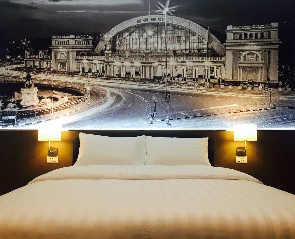 At Hua Lamphong Hotel Bangkok Exterior photo